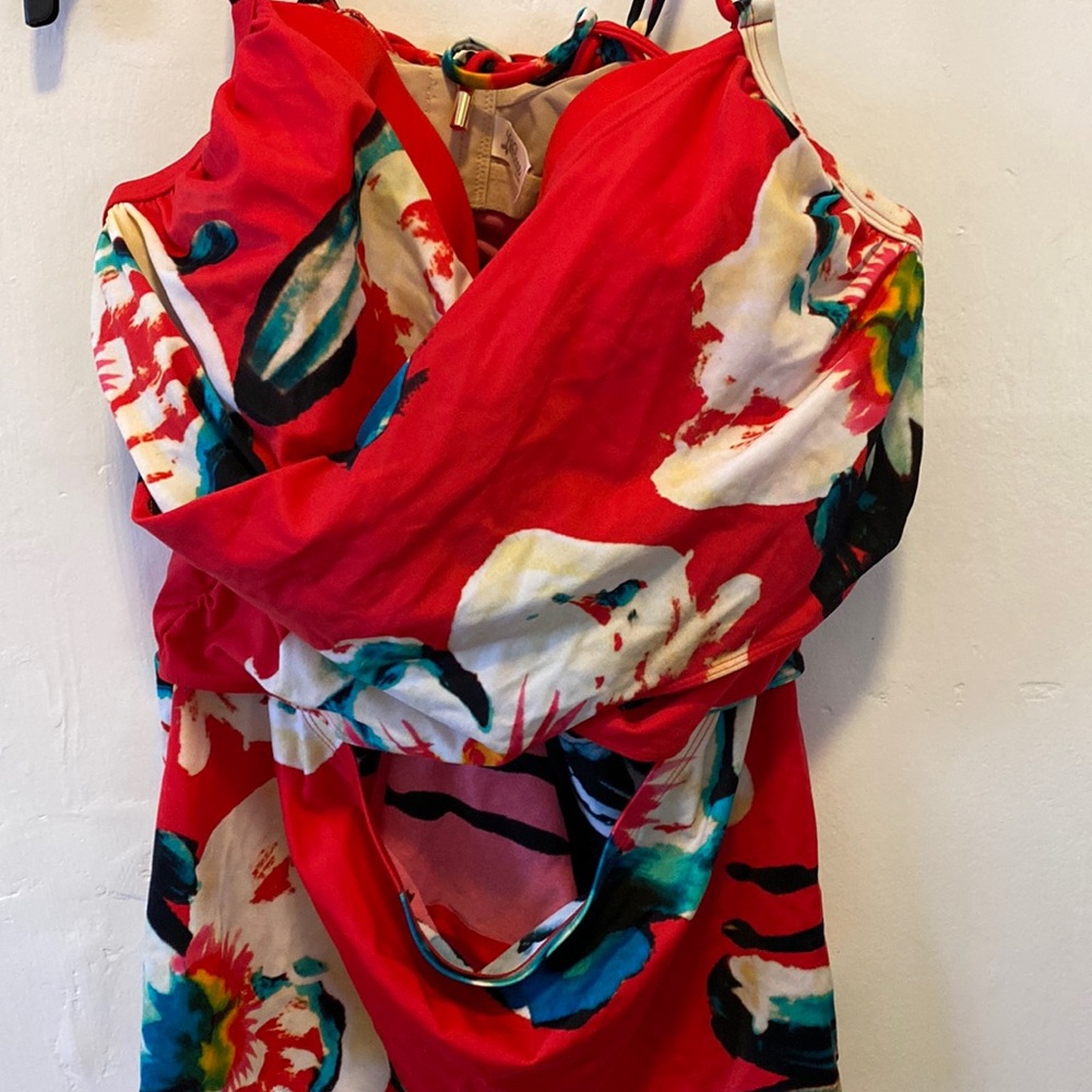 Women swim suit top